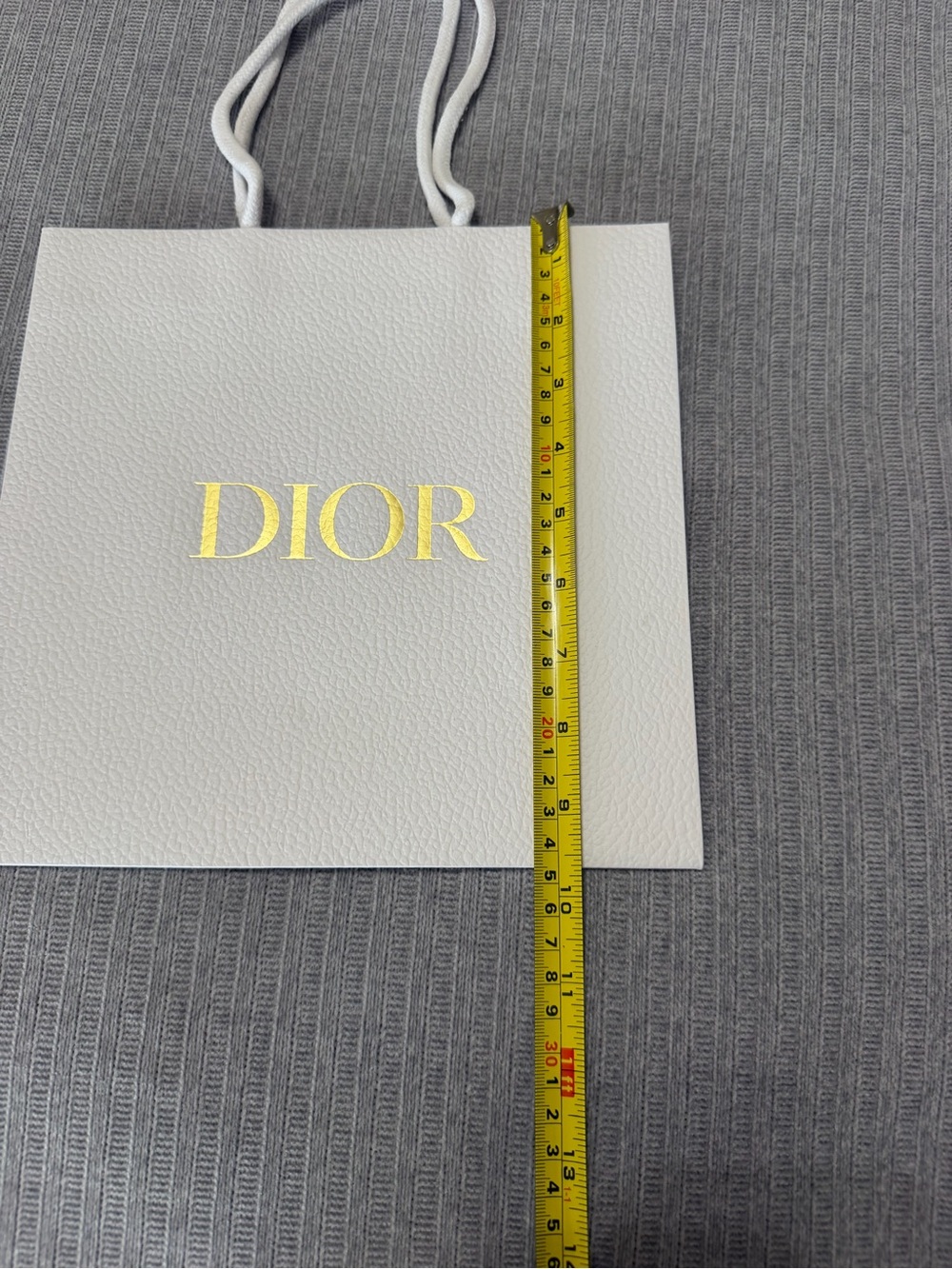 Dior White Tote with Gold Logo - Picture 4 of 5
